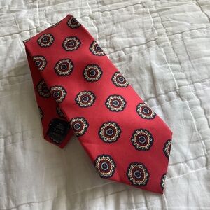 VINTAGE A.GOLD&SONS PURE SILK RED TIE